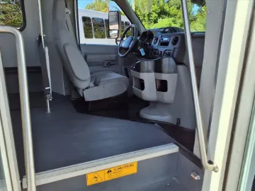 2016 Ford E350 11+2 Passenger Shuttle Bus ADA