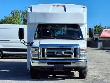 2016 Ford E350 11+2 Passenger Shuttle Bus ADA