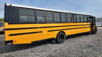 2011 Thomas C2 81P