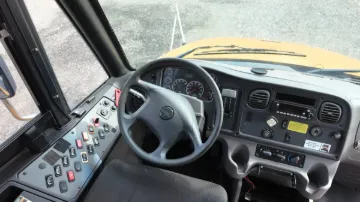 2011 Thomas C2 81P