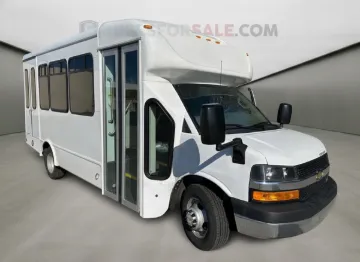 Picture of 2026 Ford E450 Starcraft Allstar Shuttle Bus ADA