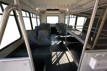 Picture of 2022 Chevrolet Express Shuttle Bus