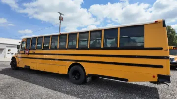 2012 FREIGHTLINER B2 Bus Chassis School Buses