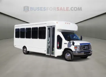 Picture of 2016 Ford E450 Starcraft Allstar Shuttle Bus
