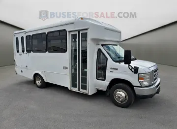 Picture of 2015 Ford E350 Shuttle Bus ADA