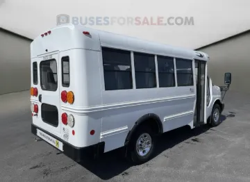 Picture of 2017 Girardin Chevy Express 3500 Shuttle Bus