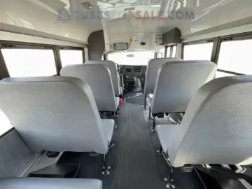Picture of 2017 Girardin Chevy Express 3500 Shuttle Bus