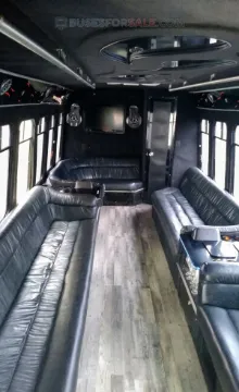 Picture of 2005 GMC 5500 Limo & Party Bus