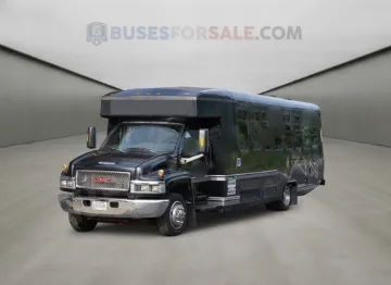 Picture of 2005 GMC 5500 Limo & Party Bus
