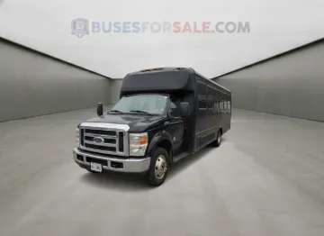 Picture of 2007 Ford F650 Shuttle Bus