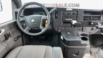 Picture of 2017 Chevrolet Starcraft Shuttle Bus