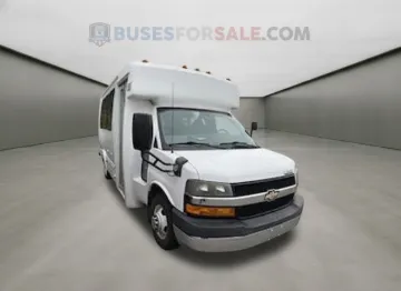 Picture of 2014 Chevrolet Express 4500 Shuttle Bus