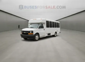 Picture of 2017 Chevrolet Starcraft Shuttle Bus