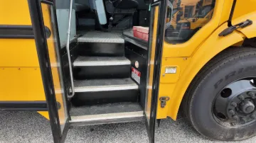 2015 FREIGHTLINER B2 Bus Chassis School Buses