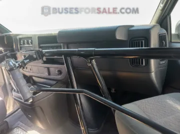 Picture of 2018 Chevrolet Express 3500 13P Shuttle