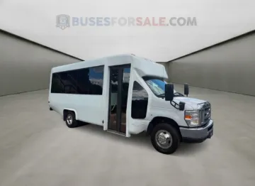 Picture of 2018 Ford E-450 Shuttle Bus