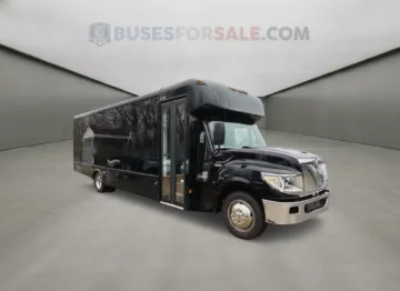 Picture of 2014 IC Starcraft Party Bus