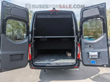 Picture of 2026 Mercedes-Benz Sprinter 3500 Passenger Van