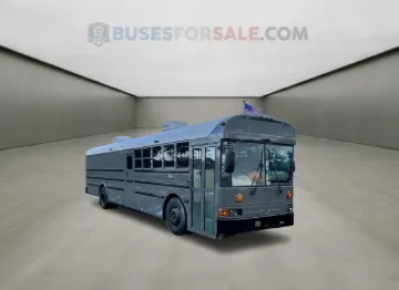 Picture of 2002 International RE3000 Skoolie