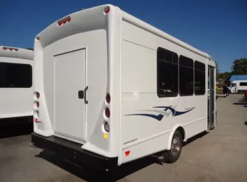 Picture of 2025 Ford E-450 Starcraft Non-CDL