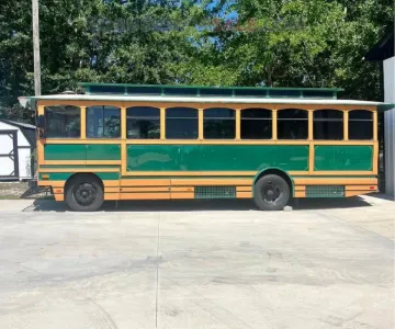 Picture of 2003 Freightliner Ah-28 Motorcoach Trolley Bus