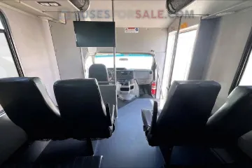 Picture of 2016 Ford E450 Shuttle Bus