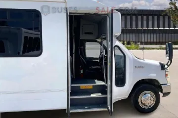 Picture of 2016 Ford E450 Shuttle Bus