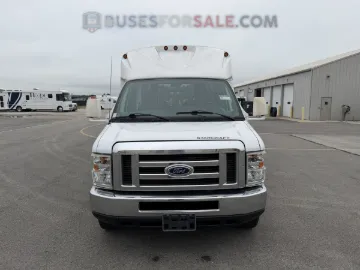 Picture of 2016 Ford Starcraft E350 Shuttle Bus ADA