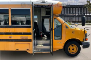 Picture of 2006 Chevrolet Express School Bus