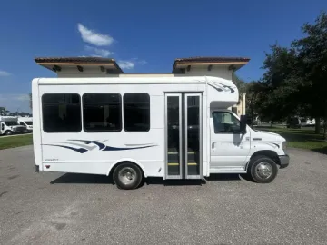 Picture of 2018 Starcraft Allstar Shuttle Bus Mini Bus