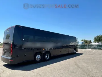 Picture of 2015 MCI J4500 Motorcoach Coach Bus