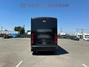 Picture of 2015 MCI J4500 Motorcoach Coach Bus