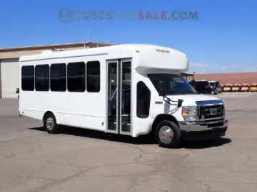 Picture of 2022 Ford E450 Startrans Shuttle Bus