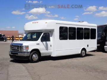 Picture of 2022 Ford E450 Startrans Shuttle Bus