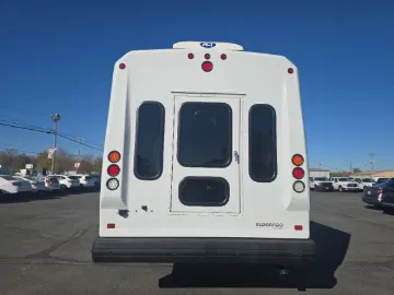 Picture of 2017 Ford F-550 18P ADA