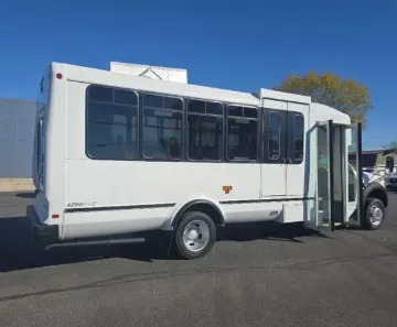 Picture of 2017 Ford F-550 18P ADA