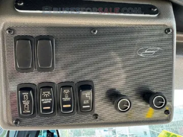 Picture of 2025 Ford E450 Starcraft Shuttle Bus