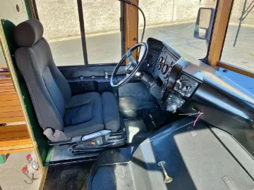 Picture of 2002 Freightliner CNG ADA Trolley Bus