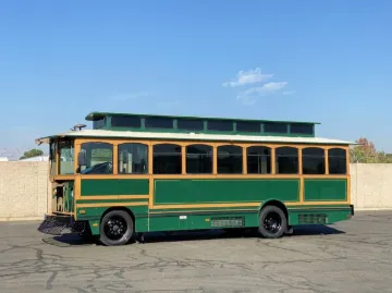 Picture of 2002 Freightliner CNG ADA Trolley Bus