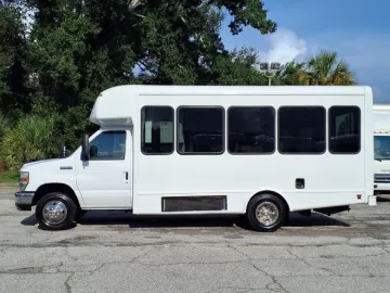 Picture of 2016 Ford E450 Shuttle Bus