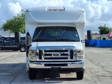 Picture of 2016 Ford E450 Shuttle Bus