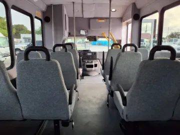 Picture of 2016 Ford E450 Shuttle Bus