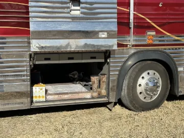Picture of 1992 Prevost Country Coach Xl 40 Coach Motorcoach Conversion