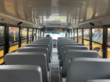 Picture of 30 Units 2012 Thomas 72P Cummins