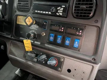 Picture of 2018 Thomas C2 30P ADA AC