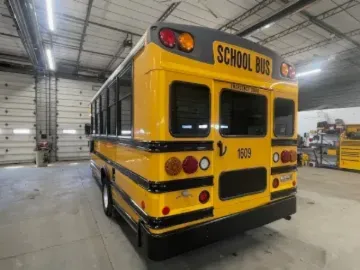 Picture of 2016 Ford E-450 Collins 30P