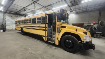 Picture of 2011 Blue Bird Vision 72P