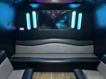 Picture of 2016 Ford F-650 Limousine Bus