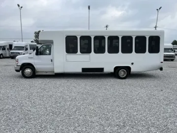 Picture of 2019 Ford E-450 Diamond 24P ADA