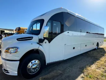 Picture of 2025 Freightliner ECB Supercoach XL 57P